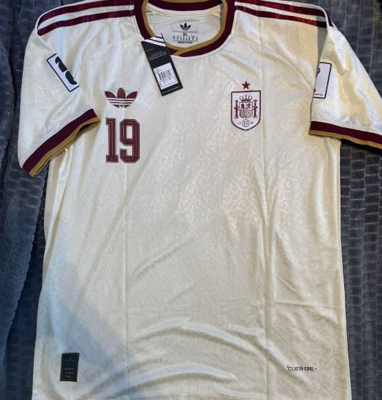CAMISETA ESPAÑA SUPLENTE 2026 de Adidas