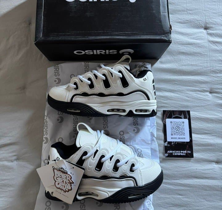 OSIRIS D3 BLANCO Y NEGRO de Osiris