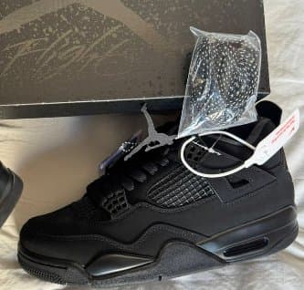 J4 "Black Cat 2025" de Jordan